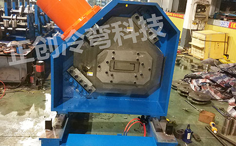 汽車車廂板設備在使用當中的優勢